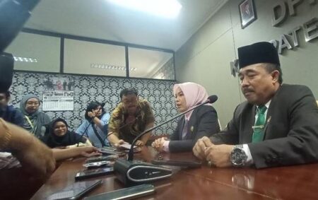 DPRD Blitar Anggap Bupati Rijanto Telah Berubah, Tak Seperti Dulu Foto BeritaJatim.com
