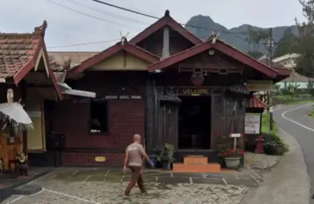 Pengusaha Hotel di Bromo Pastikan Aman dari Polemik Royalti Musik Foto BeritaJatim.com