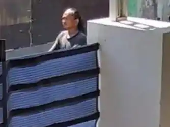 Bacok Perempuan di Jalan Darmoyudo, Residivis Curanmor Dibekuk Polisi Setelah Buron Foto BeritaJatim.com