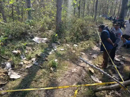 Gempar! Penemuan Mayat Perempuan di Hutan Goa Lowo Ponorogo Foto BeritaJatim.com