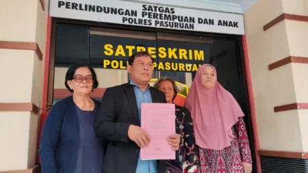 Ahli Waris Menang Sengketa Tanah di Desa Ngerong Pasuruan, Kuasa Hukum: Ada Rekayasa Dokumen Foto BeritaJatim.com