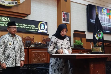 Sah, PBB-P2 2025 di Banyuwangi Tidak Naik Foto BeritaJatim.com