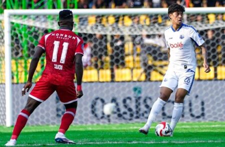 Laga Panas di Bumi Kartini: Persijap vs Arema Skor 0-0, Dua Pemain Diusir Foto BeritaJatim.com