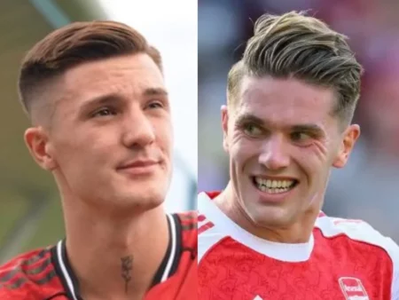 Manchester United vs Arsenal: Multiverse Adu Tajam Dua Bomber Foto BeritaJatim.com