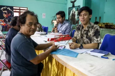 Percepat Penyaluran Bansos PKH dan BPNT, Pemkot Kediri Pantau Pendistribusian KKS dan Butab Foto BeritaJatim.com
