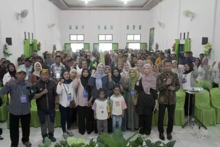 Menuju Indonesia Emas, DPR RI Bareng BGN Gencar Sosialisasi Program MBG Foto BeritaJatim.com