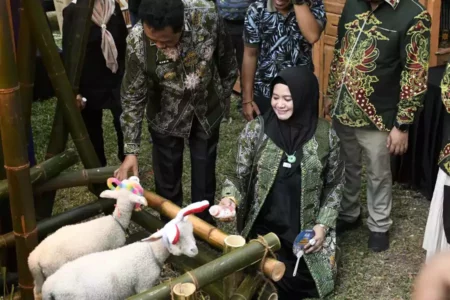 30 Daerah se-Jatim Pamerkan Desa Wisata dan Produk Unggulan di Alun-Alun Bondowoso Foto BeritaJatim.com