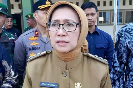 Bupati Lumajang Bantah Daerahnya Masuk KLB Campak, Sebut Nilai Rilis Kemenkes Keliru Foto BeritaJatim.com