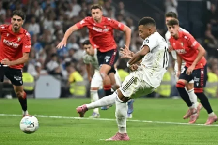 Kylian Mbappe Paling Berbahaya! Jagonya Bikin Penalti dalam Sedekade Terakhir Foto BeritaJatim.com