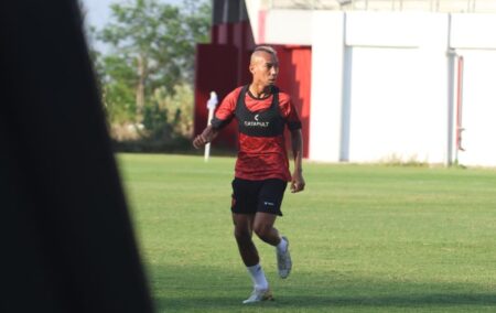 Novri Setiawan Siap Tampil Habis-habisan Hadapi Mantan Klub Bali United Foto BeritaJatim.com