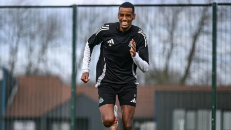 Alexander Isak kembali Latihan Bersama Newcastle, Liverpool Bersiap Gigit Jari Foto BeritaJatim.com