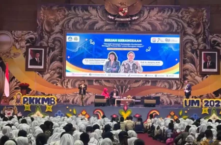 Wamen Stella Christie Soroti Tantangan Riset di Indonesia dalam PKKMB UM 2025 Foto BeritaJatim.com