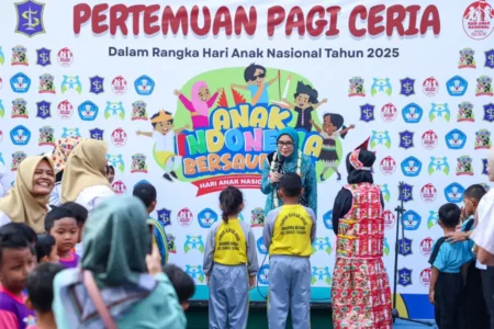 Pemkot Surabaya Gelar Pertemuan Pagi Ceria Serentak Sambut Hari Anak Nasional 2025 Foto BeritaJatim.com