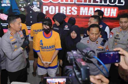 Polres Madiun Bongkar Jaringan Sabu 1,1 Kg, Ungkap Peran ‘Om Surabaya’ Foto BeritaJatim.com