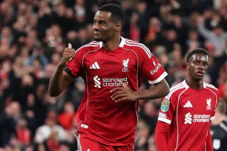 Crystal Palace vs Liverpool FC; Saat Tepat bagi Isak “Kudeta” Ekitike Foto BeritaJatim.com