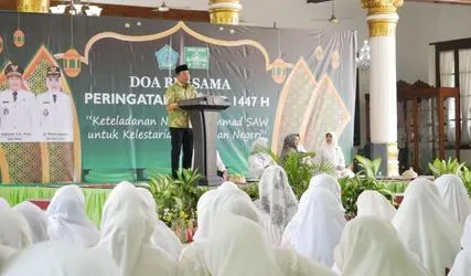 Bersama Bupati Subandi, Ratusan Muslimat NU Sidoarjo Peringati Maulid Nabi Foto BeritaJatim.com