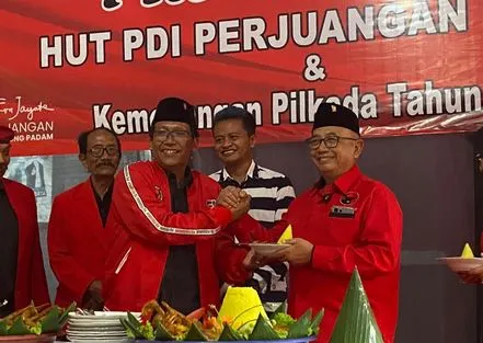 Rijanto Kalah Telak dalam Penjaringan Calon Ketua PDIP Kabupaten Blitar Foto BeritaJatim.com