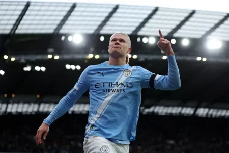 Jagonya Derbi Manchester! Erling Haaland Sejajar Wayne Rooney dan Sergio Aguero Foto BeritaJatim.com