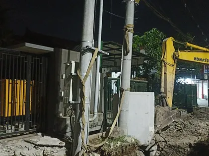 Tewasnya Pekerja Proyek Saluran Air di Surabaya Ingatkan Peran Penting Penerapan K3 Foto BeritaJatim.com