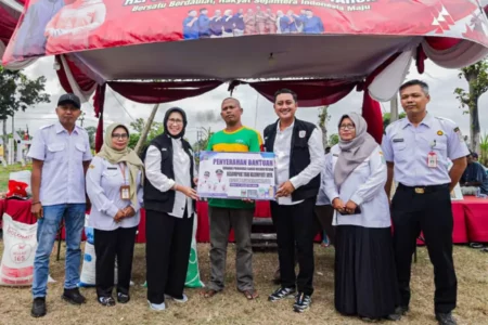 Petani Cabai dan Semangka di Lumajang Kecipratan DBHCHT Rp301 Juta Foto BeritaJatim.com