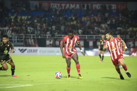 Pelatih Deltras FC Nilai VAR Bisa Bikin Bahagia Atau Sedih Tim Foto BeritaJatim.com