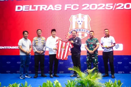 Perkenalkan Skuad Deltras FC, Widodo C Putro Pastikan Siap Tempur di Liga 2 Championship Foto BeritaJatim.com