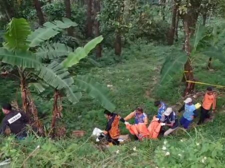 Kasat Reskrim Polres Mojokerto : Ditemukan Potongan Daging Banyak dengan Ukuran Bervariatif Foto BeritaJatim.com