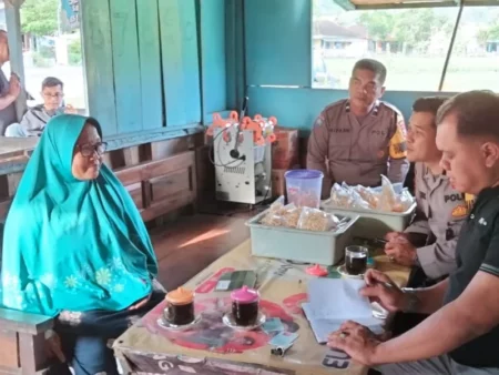 Motor Hilang Saat Pemilik Tidur di Warung, Diduga Digondol Pengunjung. Foto BeritaJatim.com