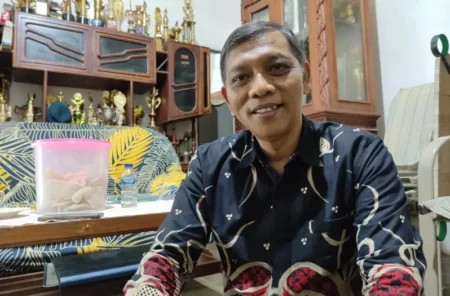 Kasus Dugaan Pelecehan di SMP Pacitan: Kepala Sekolah Bantah Libatkan Anak Pejabat Foto BeritaJatim.com