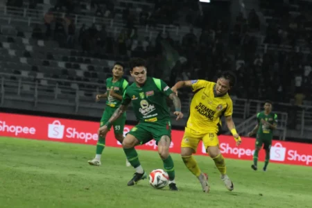 Eduardo Perez Puji Kebangkitan Pemain Persebaya Usai Tundukkan Semen Padang Foto BeritaJatim.com