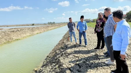 Sidak, Komisi III DPRD Sumenep Temukan Kejanggalan di Dua Proyek Penanganan Banjir Foto BeritaJatim.com
