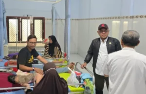 Dugaan Keracunan Siswa, DPRD Pamekasan Segera Panggil Pemilik Dapur MBG Tlanakan Foto BeritaJatim.com