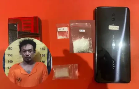 Polres Pasuruan Tangkap DPO Pengedar Sabu di Prigen, Total Barang Bukti 15,299 Gram Foto BeritaJatim.com