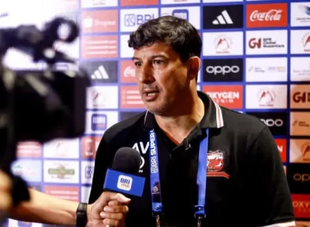 Alfredo Vera Didepak sebagai Juru Taktik Madura United? Foto BeritaJatim.com