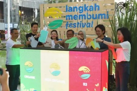 Dari Festival ke Gerakan Nyata: Langkah Membumi 2025 Bawa Aksi Konkret untuk Kota Lebih Sehat Foto BeritaJatim.com