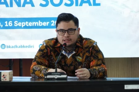 Mas Dhito Imbau ASN Pemkab Kediri Hindari Flexing Foto BeritaJatim.com