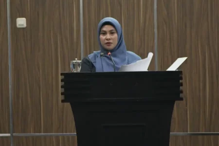 Fraksi PDIP Soroti UHC, Pendidikan, dan Pariwisata dalam Pandangan Umum P-APBD Bondowoso 2025 Foto BeritaJatim.com