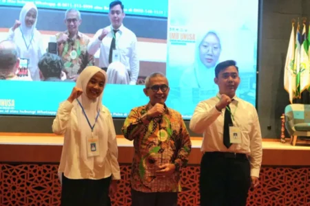 Kutip Surat Al-Maidah, Rektor Ajak Maba Doakan Korban Demo Foto BeritaJatim.com