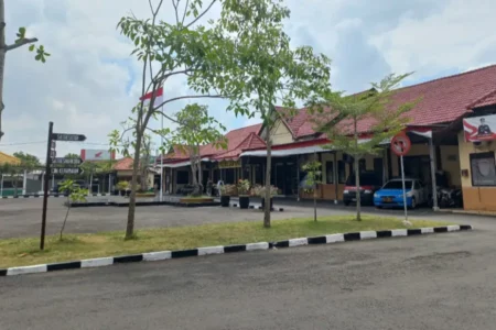 Guru BK di Sampang Kecewa Kasus Dugaan Pencemaran Nama Baik Tak Kunjung Tuntas Foto BeritaJatim.com