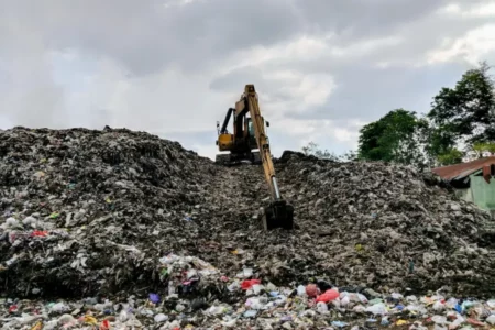 DPRD Soroti Pengelolaan Sampah di Bondowoso, TPA Overload dan TPS3R Belum Optimal Foto BeritaJatim.com