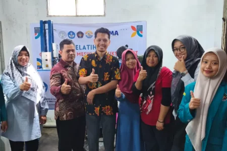 UMKM Cendol di Tulungagung Naik Kelas Berkat Pendampingan Teknologi PKM Uniska Foto BeritaJatim.com