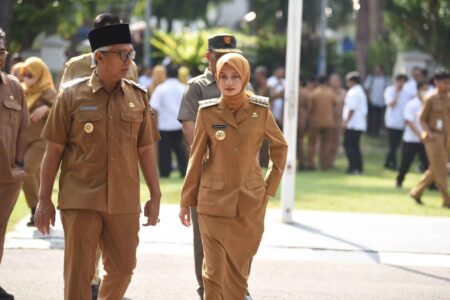 Mbak Wali Tekankan Evaluasi Kinerja dan Kolaborasi OPD untuk Pelayanan Publik Maksimal Foto BeritaJatim.com