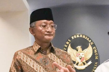 Pemerintah Akan Bangun Ulang Gedung Pondok Pesantren Al Khoziny yang Ambruk Foto BeritaJatim.com