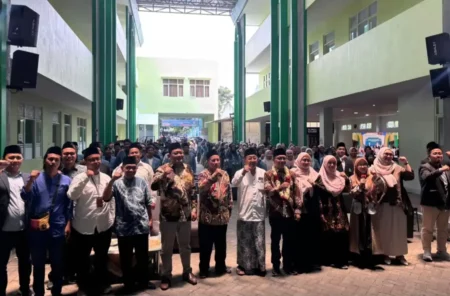 Tantangan Era Digital Menggerus Nasionalisme, Cak Udin Daulat Santri STAIMA Jadi Benteng Pertahanan NKRI Foto BeritaJatim.com