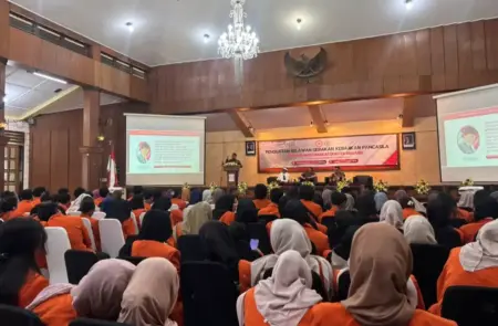 Hadapi Era AI, Kampus STIE Malangkuçeçwara Tanamkan Nilai Pancasila Lewat Konsep “Attitude” Foto BeritaJatim.com