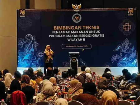 BGN Bekali Relawan SPPG untuk Tingkatkan Kualitas Makan Bergizi Gratis Foto BeritaJatim.com