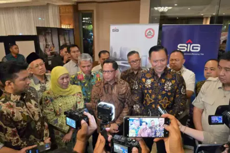 AHY: Kredit Program Perumahan Jadi Motor Penggerak Ekonomi Rakyat di Jatim Foto BeritaJatim.com
