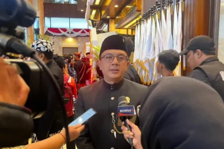 DPRD Ajak Masyarakat Refleksikan Perjalanan 80 Tahun Jatim yang Tangguh dan Terus Bertumbuh Foto BeritaJatim.com