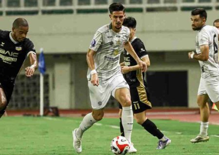 Madura United Hancurkan Dewa United 2-0 di Banten Foto BeritaJatim.com