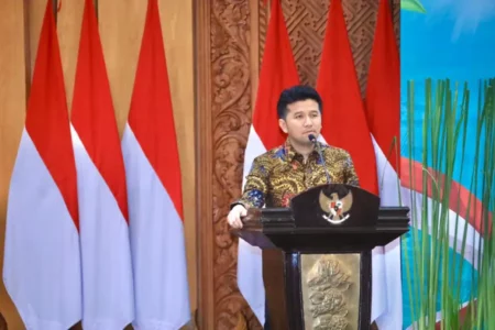 Dorong Kolaborasi Tangani Sengketa Pertanahan, Wagub Emil Ingin Konflik di Jatim Segera Tuntas Foto BeritaJatim.com